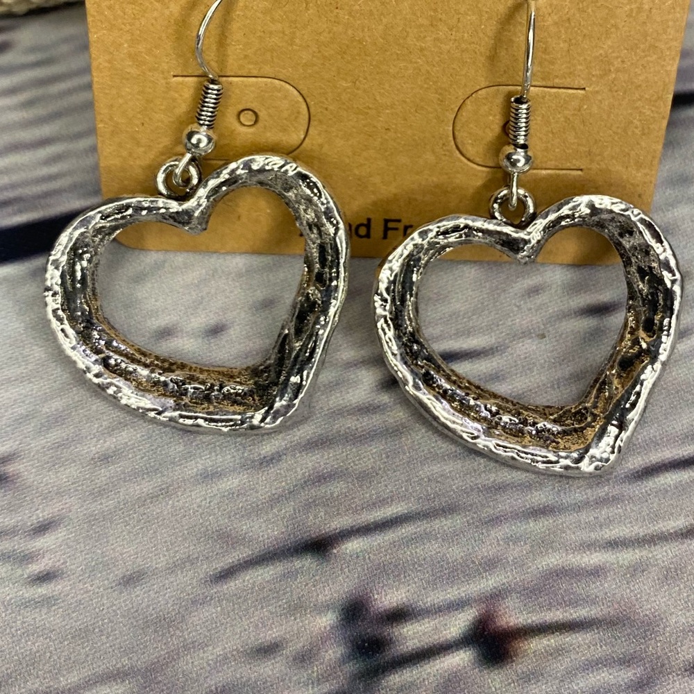 Heart Shaped Earrings 🤍